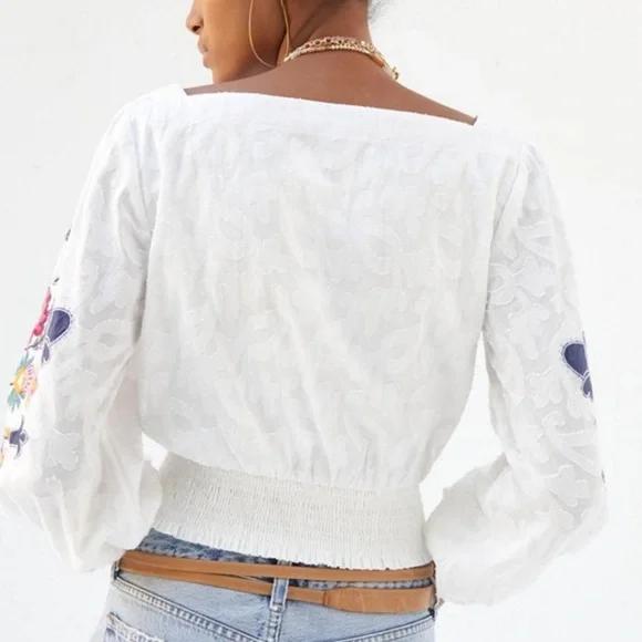 Anthropologie White Embroidered Crop Top Sz Small - Picture 2 of 12
